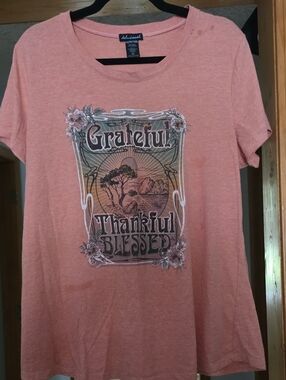 Mossimo Supply Co. Coral Short-Sleeve Graphic Tee